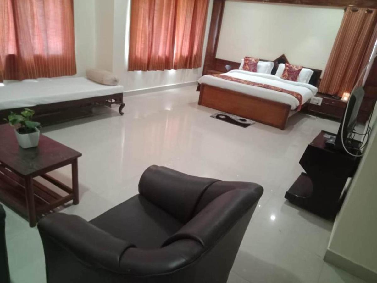 Hotel Vijaya Residency Anakapalle Екстер'єр фото